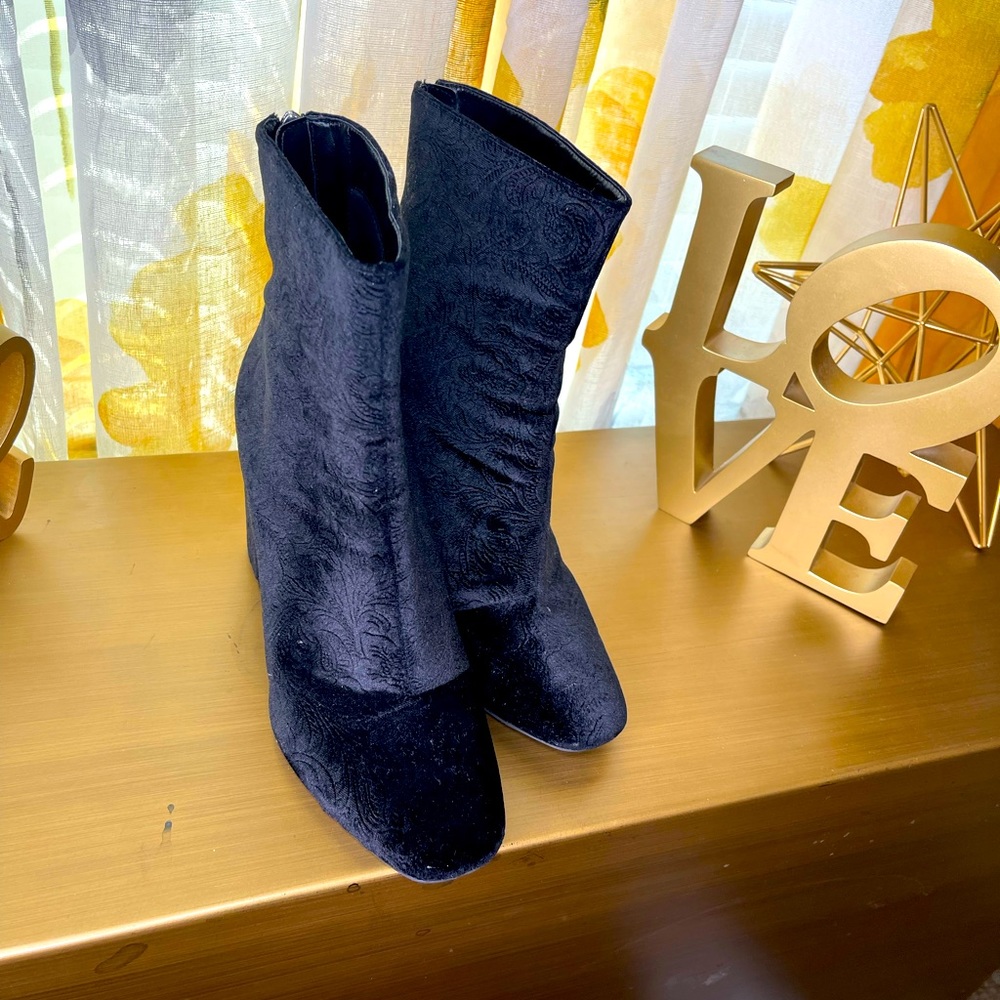 Franco Sarto Paisley print shoe boots